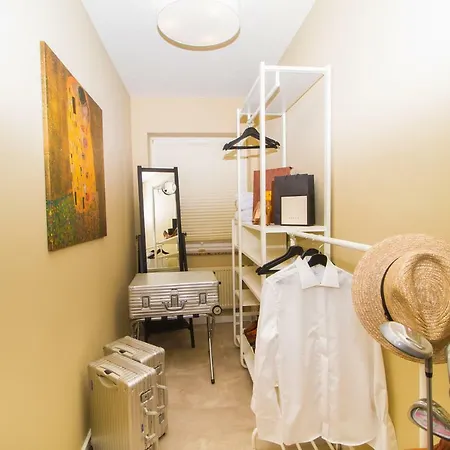 Apartment Ambiente